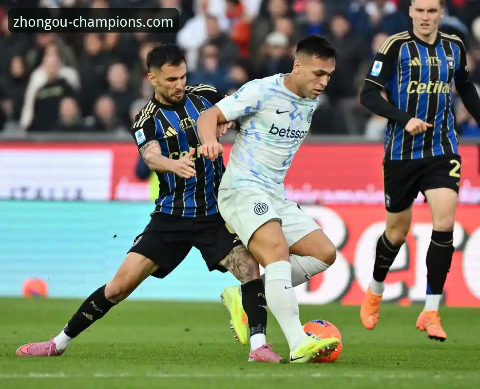 中欧体育官方平台流畅观赛 从意大利出局看现代足球:中欧体育官方平台如何提供深度赛事解析