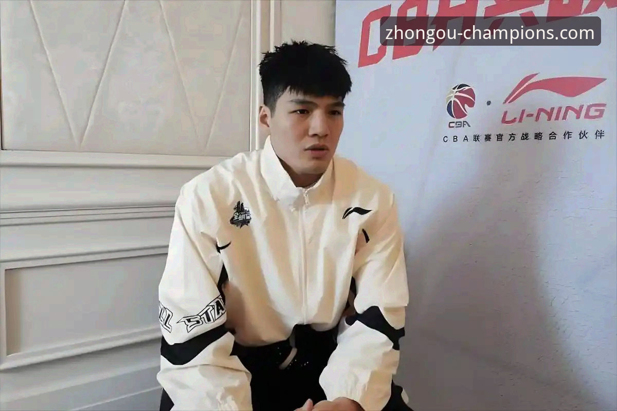 陈国豪回避条款升级详解：CBA状元无缘战旧主的背后规则与观赛体验